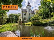 Traumhaftes Villenanwesen auf einem parkähnlichem Grundstück - weitere Bebauung möglich - Potsdam