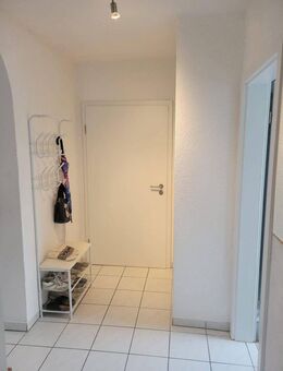 Ruhige und schöne 3-Zimmer-Dachgeschosswohnung in Langendernbach - Dornburg