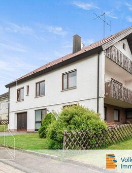 Großes Haus mit wundervollem Garten am Ortsrand - Albstadt