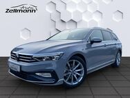 VW Passat Variant, 1.5 TSI Elegance OPF R-Line IQ-Light, Jahr 2023 - Berlin