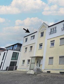 Reserviert! Top Lage!!! 3 Zimmer Altbauwohnung im 2.OG - Landshut