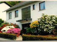 Einfamilienhaus mit großzügigem Platzangebot in ruhiger Wohnlage mit großem Gartengrundstück - Hillscheid