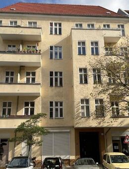 Vermietete 2-Zimmer Altbauwohnung in der Nähe des Schlosses Charlottenburg (provisionsfrei) - Berlin