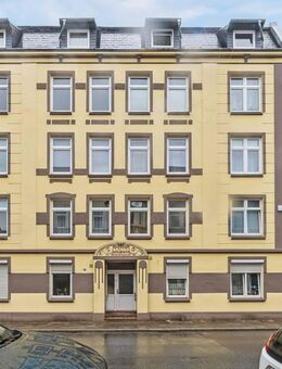 5 vermietete Wohnungen in einem gepflegten 8-Parteien-Haus - gute Kapitalanlage in Neumünster - Neumünster