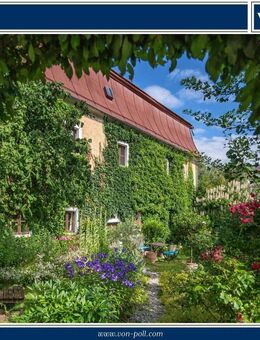 Denkmalgeschütztes Wohnhaus aus dem 18. Jahrhundert, ehemaliges Mühlengebäude in idyllischem Garten - Wegscheid