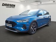 Ford Focus, 1.0 Active EcoBoost Mild-Hybrid El Panodach digitales, Jahr 2024 - Neuss