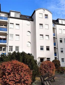 Schloßchemnitz - 1-Raum-Whg. mit Loggia sucht neuen Mieter!! - Chemnitz