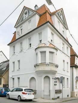 ImmoBillia: "Aufgeteiltes 4-Familienhaus in zentraler Lage von Zuffenhausen" - Stuttgart