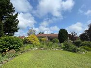 Freistehendes Bungalow mit großem Gartengrundstück in Feucht - Ortsteil Moosbach - Feucht