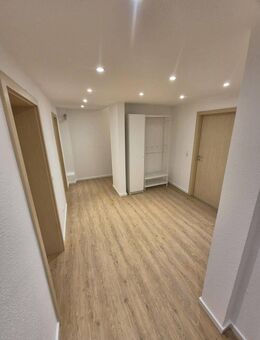 Neugründung: sanierte, möblierte 5-Zimmer-WG in Top Lage - Karlsruhe