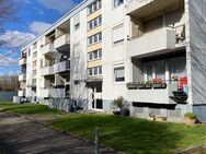 Zuverlässige Kapitalanlage: Langfristig vermietete 3-Zimmer-Wohnung mit Balkon - Grevenbroich