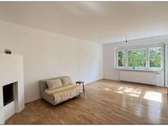 Perfekt für kleine Familien: praktische 3-Zimmer-Wohnung mit Balkon und ausgestatteter Küche - Augsburg