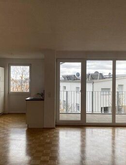 3-Zimmer-Wohnung mit offener Küche und Balkon - Frankfurt (Main)
