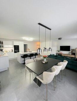 Elegante 4-Zimmer-Designwohnung mit Garten und 3 Tiefgaragenplätzen - Ihr Traumhaus wartet! - Schwäbisch Hall