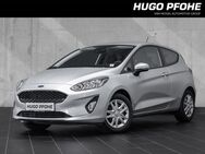 Ford Fiesta, Cool & Connect 71PS, Jahr 2019 - Hamburg