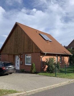 Neuwertiger KfW-55 Wohntraum mit Ausbaureserve in erholsamer Lage - Bleckede