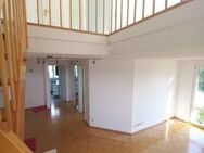 3,5-Zimmer-Maisonette-Wohnung in Kleinsachsenheim mit großzügiger Galerie und schönem Weitblick - Sachsenheim