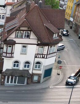 2021 sanierte 3-Zimmer-WG nebst Gemeinschaftsraum in zentraler Lage - Sankt Georgen (Schwarzwald)