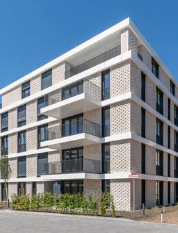 Bezugsfertige, sonnige und familienfreundliche 3-Zimmer-Wohnung mit Balkon in grüner Lage Pinnebergs - Pinneberg