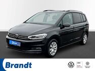 VW Touran, 1.5 TSI Comfortline, Jahr 2024 - Achim