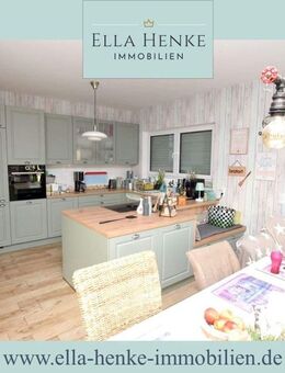 Modernes, neuwertiges Einfamilienhaus auf großem Grundstück mit 100m² Ausbaureserve ... - Edemissen