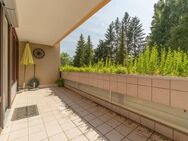 Großzügige, modernisierte 3-Zimmer-Wohnung mit zwei Balkonen & Tiefgaragenstellplatz - Villingen-Schwenningen