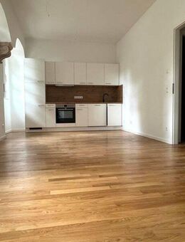 *Erstbezug* 2-Zimmer-Wohnung mit EBK, Duschbad und Fußbodenheizung in Top-Lage - Halle (Saale)
