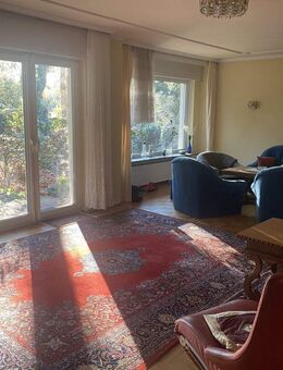 Freistehendes Einfamilienhaus mit großem Garten in gefragter Lage - Frankfurt (Main)