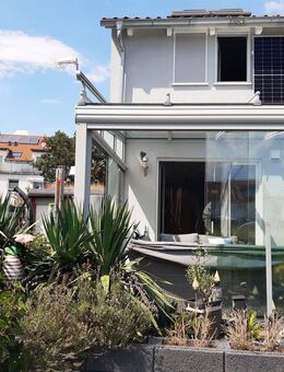 Schöne Doppelhaushälfte mit tollem Wintergarten in Toplage - Flörsheim (Main)
