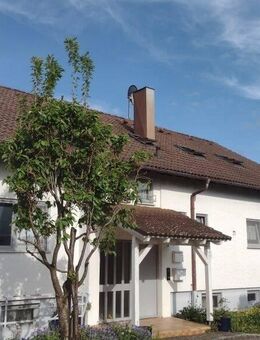Iggingen: Gepflegtes 2-Familienhaus in zentraler Lage! - Iggingen