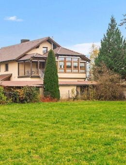 Willkommen Zuhause! Großzügiges Einfamilienhaus mit Wintergarten und herrlichem Grundstück! - Oberschneiding