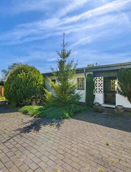 Delmenhorst-Dwoberg: Bungalow mit Nebengebäude für den Handwerker! *KÄUFERPROVISIONSFREI* - Delmenhorst