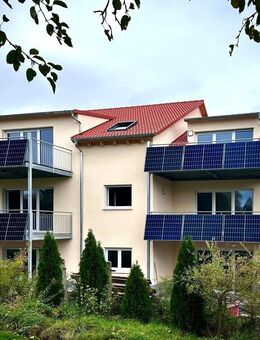 Exklusive, neuwertige 3,5-Zimmer-Wohnung mit geh. Innenausstattung mit Terrasse und EBK in Domb - Dombühl