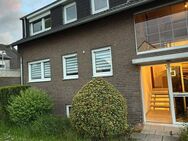 3-Zimmer-Wohnung mit Balkon in ruhiger Lage - frisch renoviert & ab sofort verfügbar - Korschenbroich
