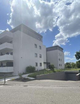 Helle 3-Zimmer-Wohnung mit zwei Balkonen und Tiefgarage - zentrale Lage in Bühl - Bühl