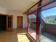 TOP Dachgeschoss Wohnung mit Loggia über 2. Etagen. - Stollberg (Erzgebirge)