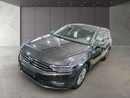 VW Passat Variant, TDI 122PS Basis, Jahr 2021 - Schleusingen