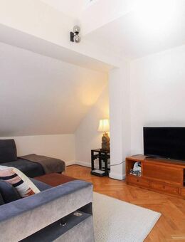 Charmantes Altbau-Investment in Toplage - Dach-Maisonettewohnung im Herzen von Bad Homburg - Bad Homburg (Höhe)