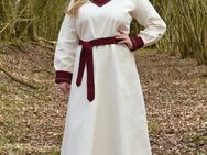 Wikinger Kleid , natur/weinrot - Wuppertal