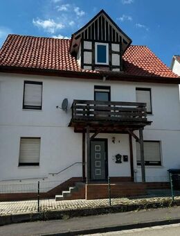 Vermietetes Zweifamilienhaus mit schönem Gartenbereich in zentraler Lage von Bad Wildungen - Bad Wildungen