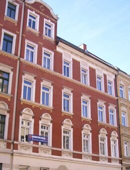 ***frei werdende Wohnung in herrlichem Altbau mit Balkon, 1.OG im beliebten Stadtteil Reudnitz-Thonberg*** - Leipzig