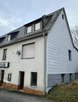 Viel Platz gesucht? Ehemalige Gaststätte mit Wohnung und Nebenräumen - Schwarzenbach (Wald)