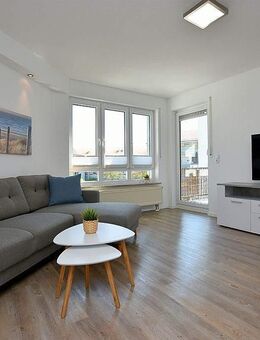 Sonnige, möblierte Wohnung mit Loggia in Sindelfingen - Sindelfingen