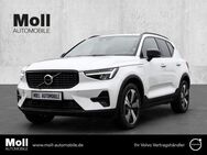 Volvo XC40, T5, Jahr 2022 - Aachen