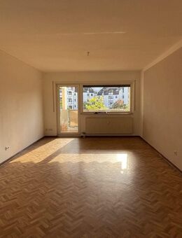 3-Zimmer-Wohnung mit Loggia & 2 Tiefgaragenstellplätzen in Limburgerhof - Limburgerhof