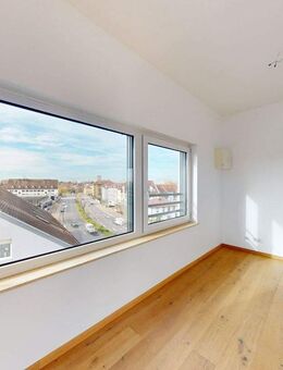 RE/MAX - Moderne Dachterrassenwohnung mit schöner Aussicht - Ingolstadt