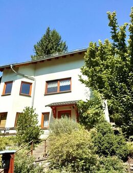 Wo Naturkulisse und Zuhause eins werden - Einfamilienhaus in Leutenberg - Leutenberg