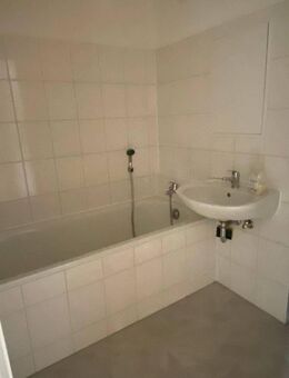 Praktische Singlewohnung mit Balkon - Markneukirchen