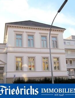Hochwertige Wohnung im Dachgeschoss mit Balkon und Einbauküche - nahe der Innenstadt - Oldenburg