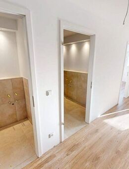 Helle 3 Zimmerwohnung mit Tageslichtbad Photovoltaikanlage - Grevenbroich